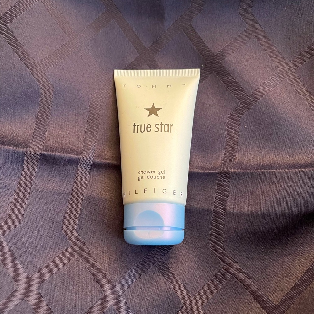 NWOT Tommy Hilfiger True Star Shower Gel